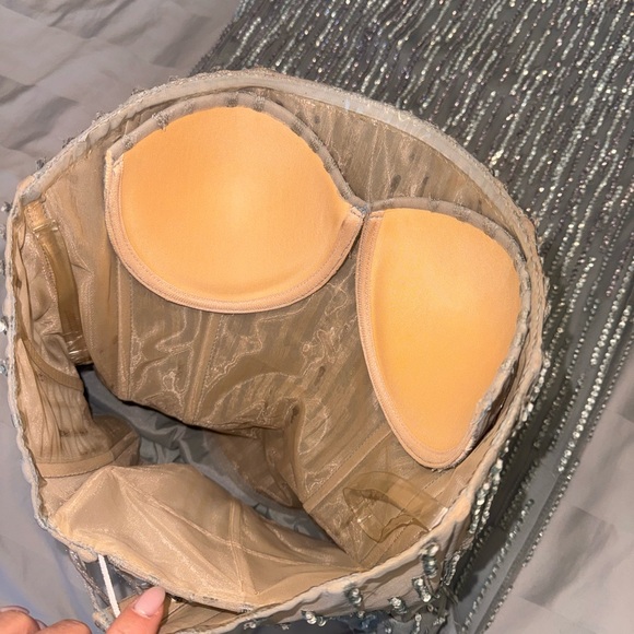 Silver Sequin Gown - Picture 3 of 17